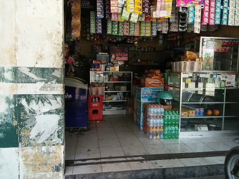Mundirah: Pusat Belanja Serba Ada di Purwajati Cilacap